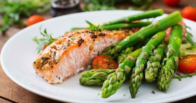 Sun Dried Tomatoes and Lemon Salmon