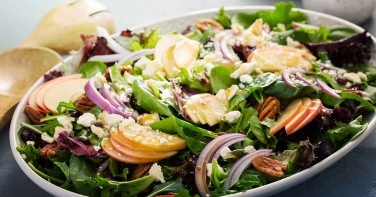 Mixed Salad Greens with Apple Vinaigrette
